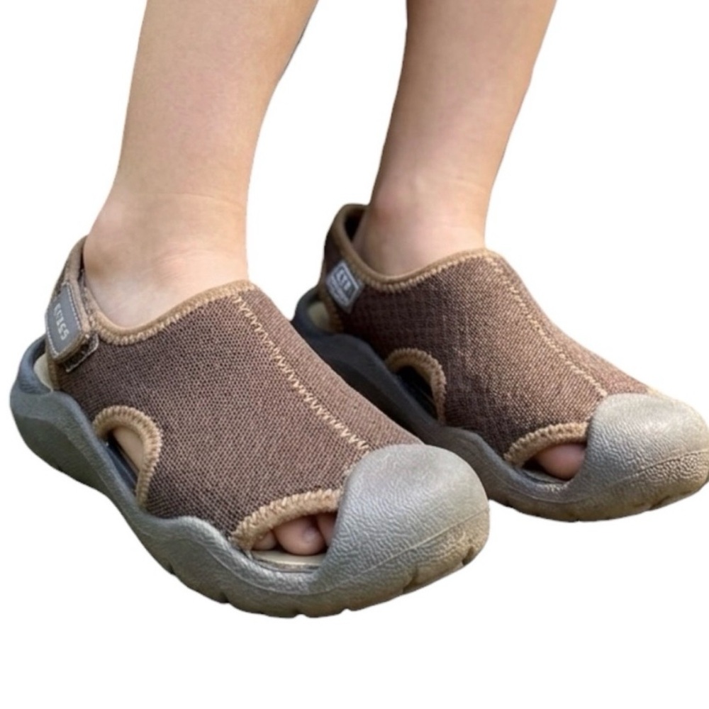 Crocs Kids Brown Sandals Size J3